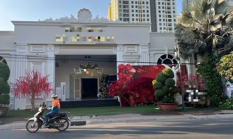 Xác định nguyên nhân nữ công nhân đang hát trong tiệc tất niên bất ngờ gục xuống, tử vong