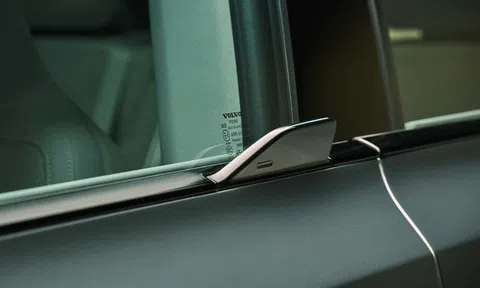 Lý do Volvo gắn 'vây cá' cho xe điện EX60