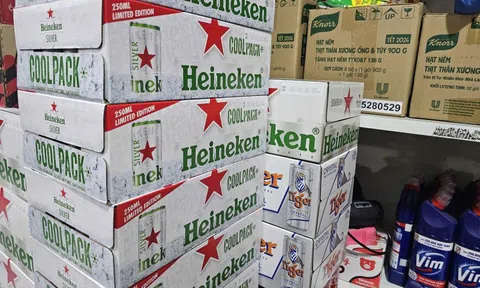 Giá bia Tết bắt đầu tăng, người bán ngại trữ hàng