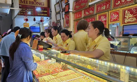 Sáng 5-2, giá vàng miếng SJC, vàng nhẫn "quay xe" giảm