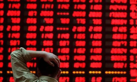 Chứng khoán đỏ rực