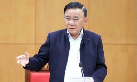 Đảng viên là học sinh, sinh viên đóng đảng phí 5.000 đồng/tháng