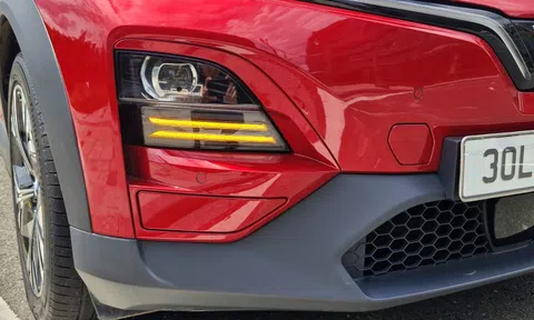 Chơi Tết bằng ôtô điện - dừng xe, kẹt xe có sợ hết pin?