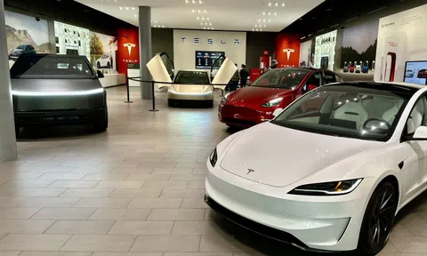 Doanh số xe điện tại Mỹ 'tụt dốc' lần đầu trong vòng 10 năm