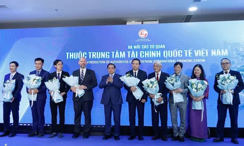 Thủ tướng: Trung tâm Tài chính Quốc tế phải trở thành động lực tăng trưởng mới