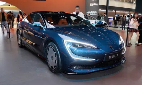 BYD dẫn đầu cuộc đua xe điện chạy xa