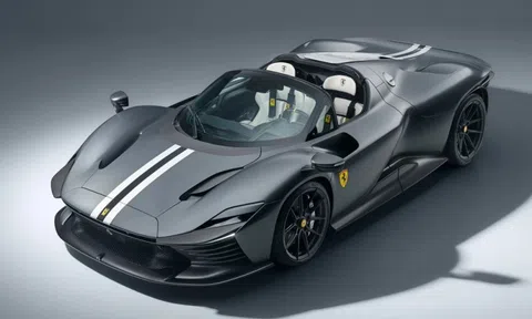 Siêu xe Ferrari Daytona SP3 đầu tiên trên thế giới lột xác ở sức mạnh