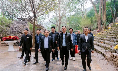 Chủ tịch UBND Hà Nội kiểm tra công tác tổ chức Lễ hội Chùa Hương 2026