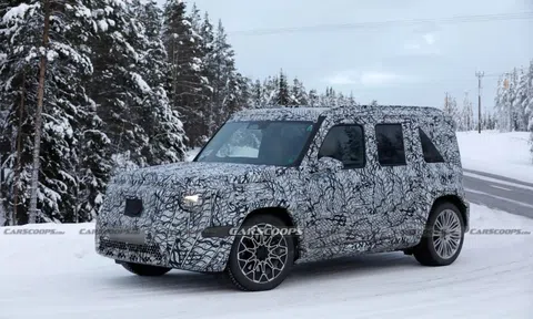 Lộ ảnh chạy thử của 'tiểu G-Class' - là xe điện, có thể thêm bản xăng