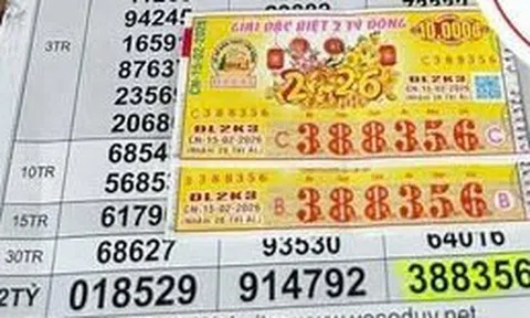 Trúng độc đắc xổ số miền Nam, nữ khách hàng gây bất ngờ về cách đổi thưởng