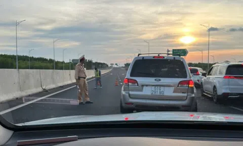 Làm gì để giảm ùn tắc giao thông? (*): Nhận diện "thủ phạm", hoàn thiện giải pháp