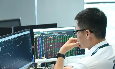 Nhiều 'ẩn số' tháng 3, VN-Index có chinh phục được 1.900 điểm?