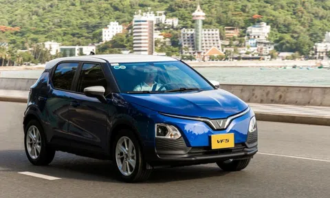 Loạt ôtô phù hợp làm taxi điện tại Hà Nội