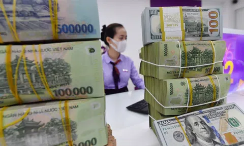 Lãi suất qua đêm lại nhảy lên hơn 11%/năm