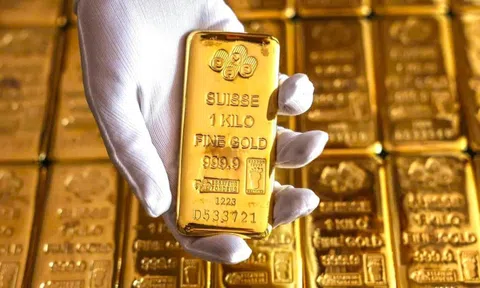Quỹ vàng lớn nhất thế giới “ồ ạt” xả hàng, quỹ bạc cũng bán mạnh