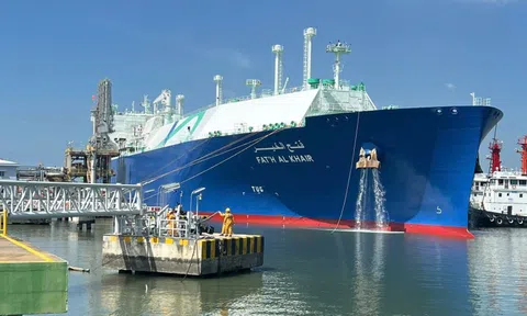 63.000 tấn LNG vượt eo biển Hormuz trước căng thẳng, an toàn cập cảng tại TPHCM