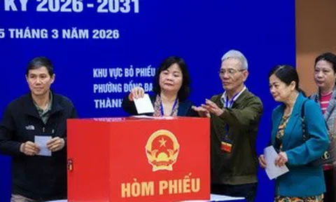 Phường có hơn 6 vạn cử tri vận hành thử quy trình bỏ phiếu bầu cử