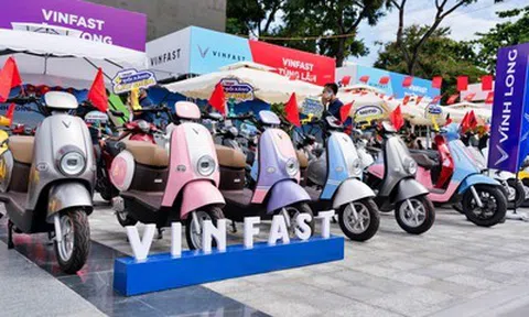 VinFast lập kỷ lục doanh thu và bàn giao xe trong quý IV/2025