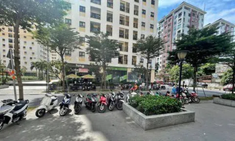 Chuyện khó tin: 1 chung cư ở TPHCM thông báo bán chỗ đậu xe tới 500 triệu đồng, cư dân phản ứng mạnh