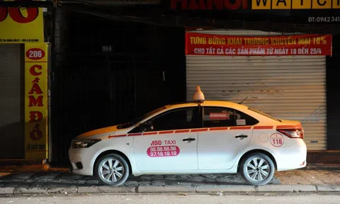 Đỗ xe đúng luật - ôtô có được phép dừng đỗ trên vỉa hè?