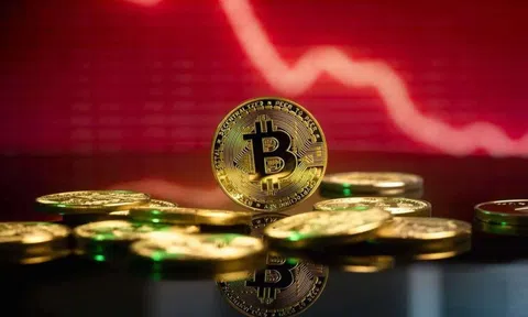 Bitcoin quay đầu rớt thảm