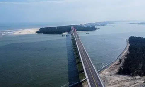 Kế hoạch thông xe cầu vượt cửa biển lớn nhất miền Trung