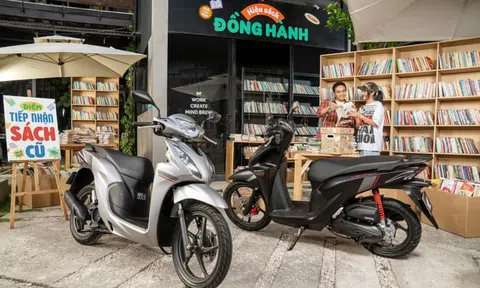 Xe máy xăng Honda ghi điểm nhờ tiết kiệm và giá trị dùng lâu dài