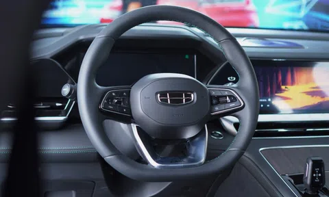 Geely đặt mục tiêu vượt qua BYD, trở thành hãng xe điện bán chạy nhất?