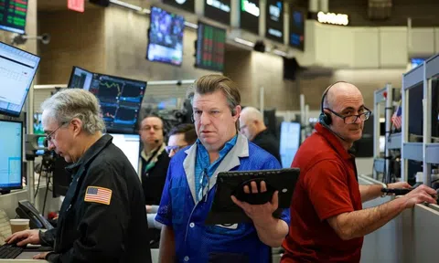 Chứng khoán Mỹ tăng ngược sau một câu nói của ông Trump