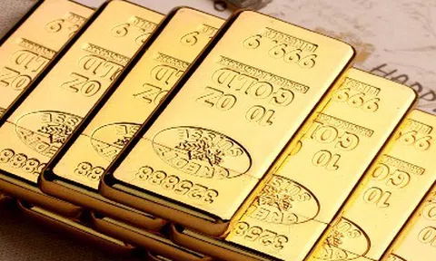 Giá vàng chiều nay (21/3): Chốt ngày, giá vàng trong nước tiếp tục giảm, nhà vàng "cháy hàng"