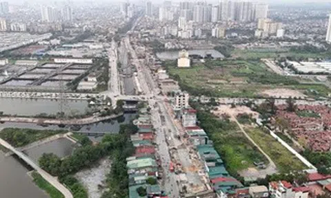 Sau 10 năm thi công, tuyến đường 3,5 km mới hoàn thành 500 m, vốn đội từ 2.066 tỉ lên 3.354 tỉ đồng