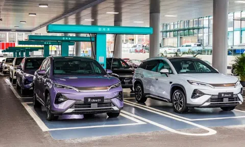 SUV điện mới của BYD bán 'đắt như tôm tươi'