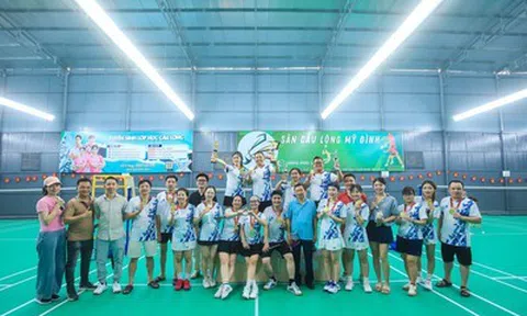 Giải Cầu lông chào mừng 25 năm Tạp chí Đời sống và Pháp luật ra số báo đầu tiên