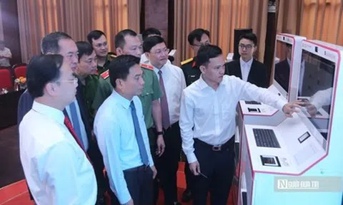 Ứng dụng công nghệ số - Kiosk thông minh cấp bản sao điện tử cho người dân