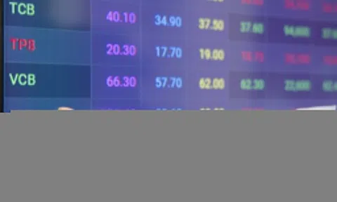 32 cổ phiếu dự báo hút dòng tiền tỷ USD sau khi thị trường nâng hạng