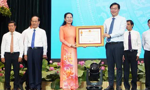 Thông tin nổi bật ở TPHCM: Nhiều vấn đề đáng chú ý từ dân số đến xử lý sai phạm