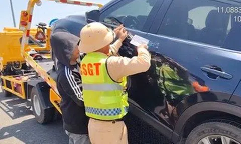 Phạt hơn 20 triệu đồng tài xế và chủ xe vi phạm trên tuyến cao tốc Phan Thiết – Vĩnh Hảo