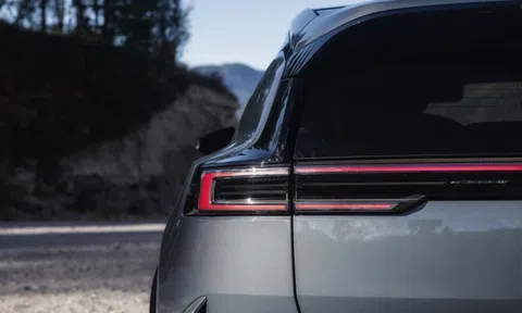 Polestar tung khuyến mại lớn lôi kéo chủ xe điện Tesla