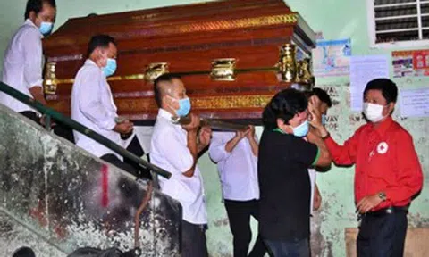 Người đàn ông TPHCM 30 năm mai táng miễn phí cho người nghèo