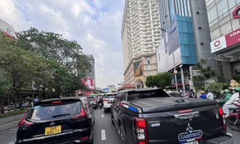 Mức tiêu thụ xe bán tải bất ngờ tăng