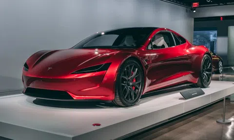 Tesla Roadster thế hệ mới phát triển cùng SpaceX, tăng tốc hơn siêu xe