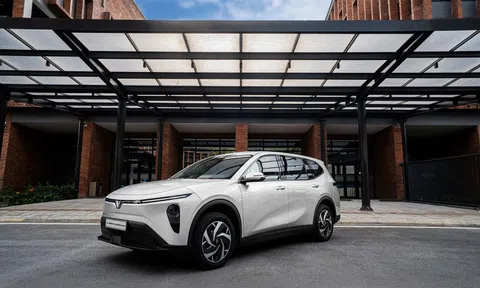 MPV thuần điện 'kéo' doanh số VinFast trong tháng 3