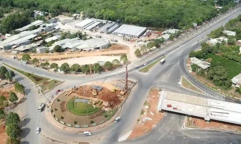 Nhà thầu kêu trời vì nguyên vật liệu 'nhảy múa' theo giá xăng dầu