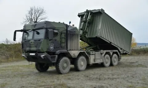 Lầu Năm Góc yêu cầu hãng xe Mỹ quay lại sản xuất vũ khí