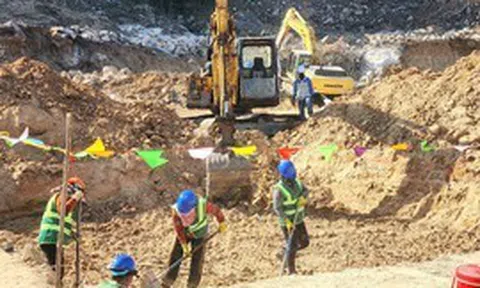 Đẩy nhanh tiến độ thi công các công trình điện phục vụ APEC 2027 tại Phú Quốc