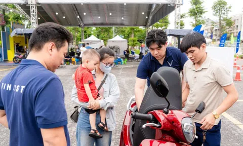 Chuỗi sự kiện 'Đổi xăng lấy điện' của VinFast phủ sóng 6 điểm cầu