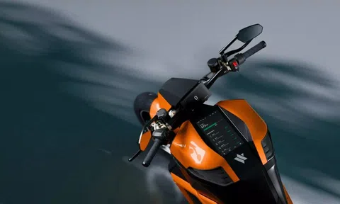 Cách làm mát gây bất ngờ trên gói pin thể rắn gắn cho môtô điện