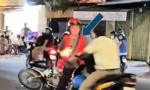 Làm rõ người đàn ông cự cãi sau va quẹt xe với shipper ở Tây Ninh