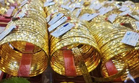 Kiến nghị cho doanh nghiệp được vay vàng trong dân với lãi suất thỏa thuận