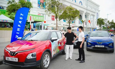 VinFast mang không khí lễ hội đến khách hàng tại Nghệ An - Hà Tĩnh
